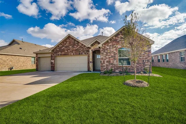 $2,495 | 4001 Kaufman Court, Little Elm, TX 75068