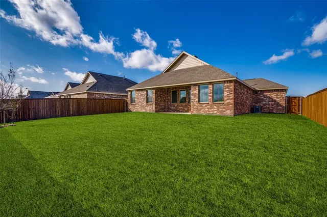 $2,495 | 4001 Kaufman Court, Little Elm, TX 75068