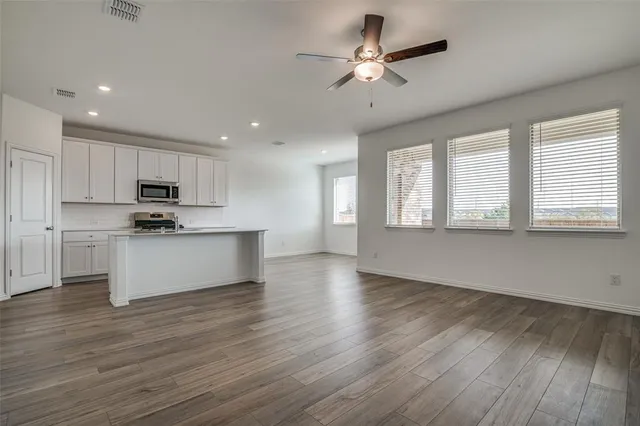 $2,495 | 4001 Kaufman Court, Little Elm, TX 75068