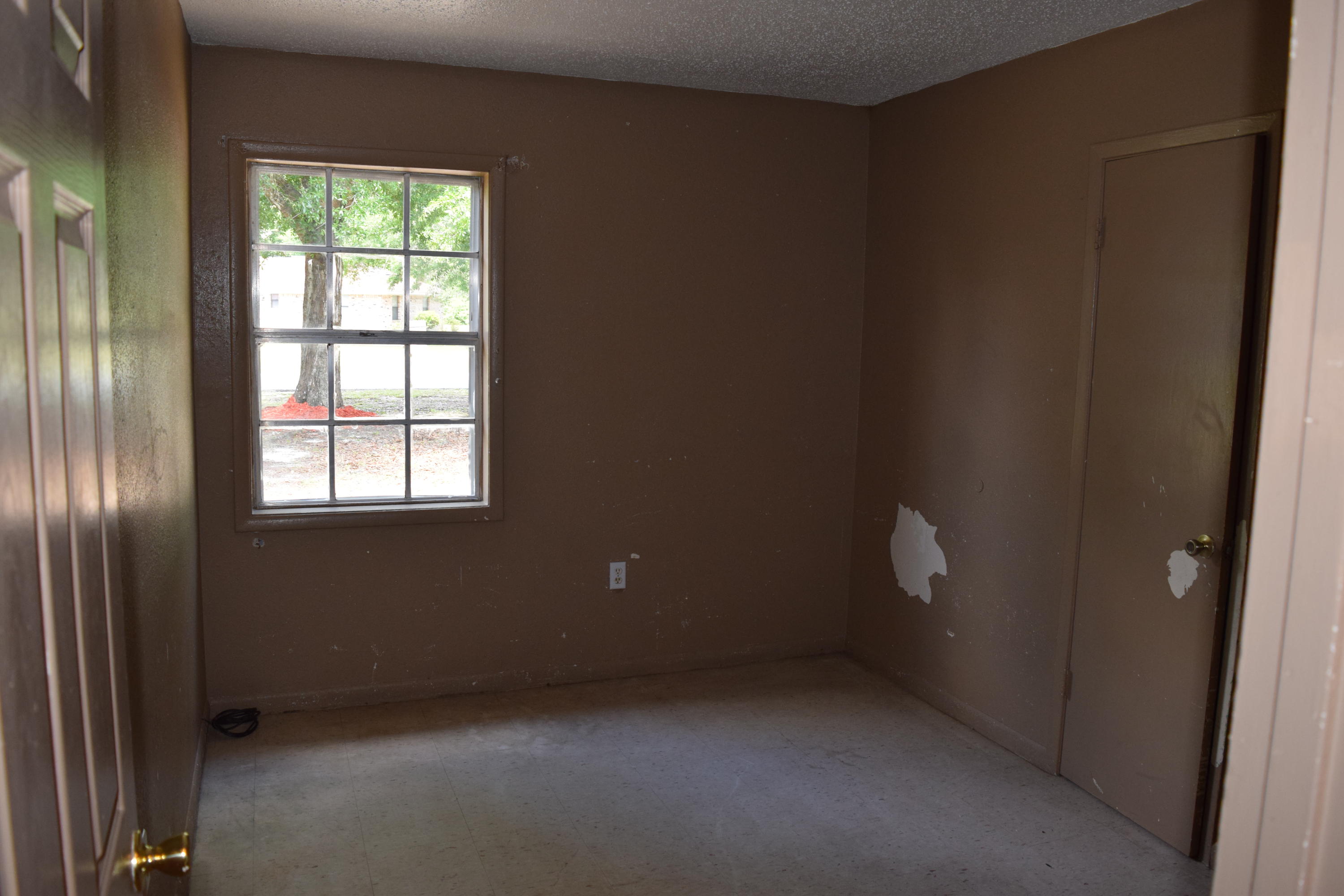 303 South Norwood Road DeFuniak Springs, FL 32435 - Photo 12 of 17 Gallery Image 12