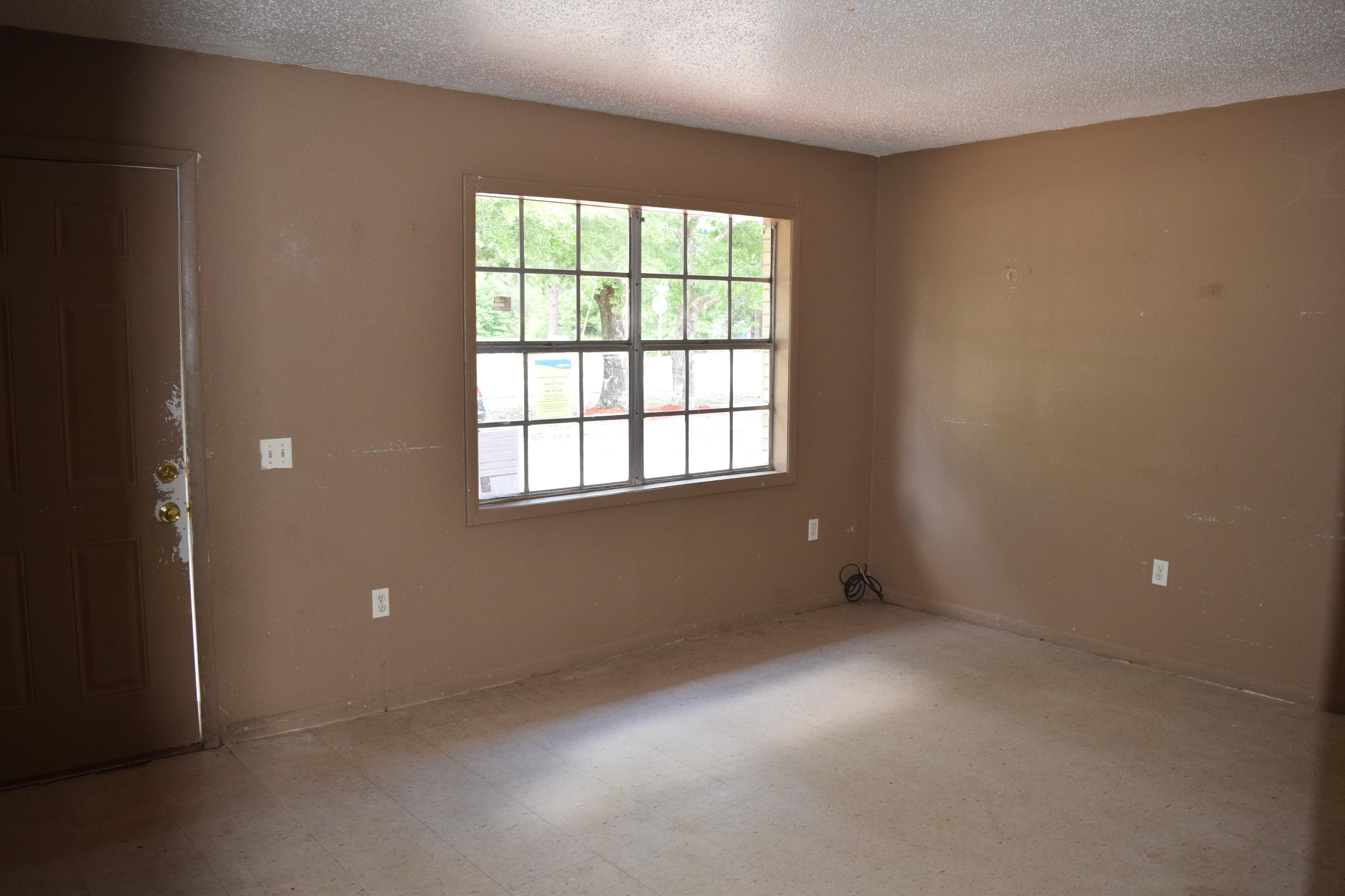 303 South Norwood Road DeFuniak Springs, FL 32435 - Photo 10 of 17 Gallery Image 10