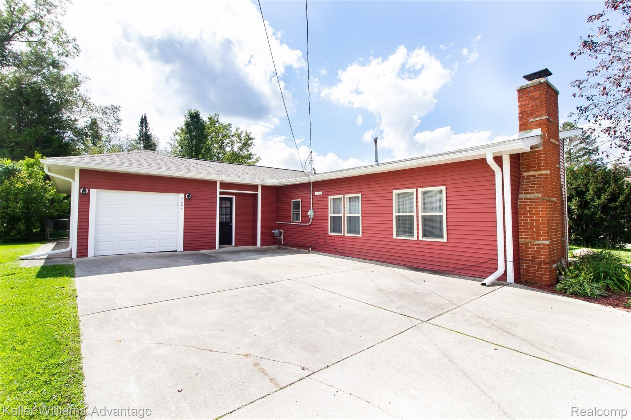7495 Coldwater Road Flushing, MI 48433 - Photo 25 of 35 ColdwaterRd_7495_Front_01.jpg