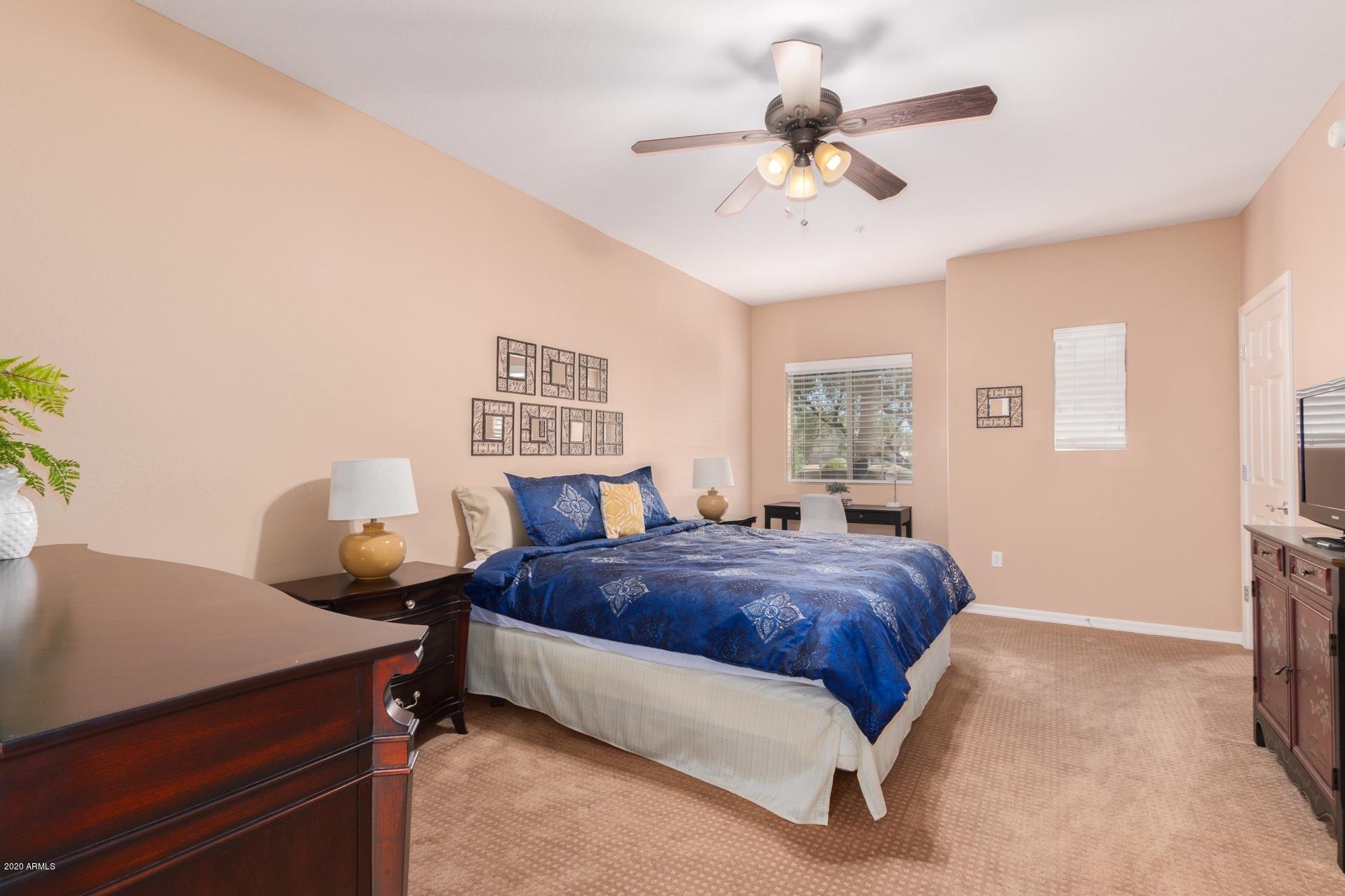 3935 East Rough Rider Road, Unit 1131 Phoenix, AZ 85050 - Photo 13 of 30 Master with Desk Nook