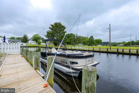 $500,000 | 7 Hunters Point, Millsboro, DE 19966