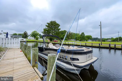 $500,000 | 7 Hunters Point, Millsboro, DE 19966
