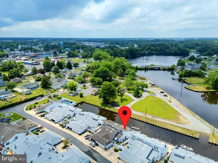 $500,000 | 7 Hunters Point, Millsboro, DE 19966