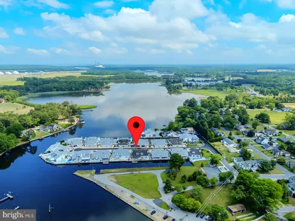 $500,000 | 7 Hunters Point, Millsboro, DE 19966