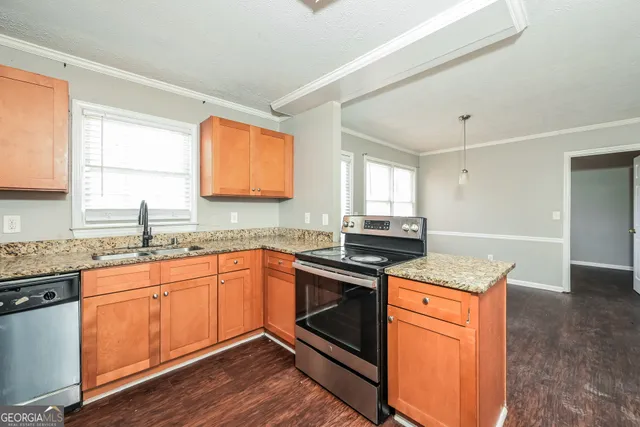 $2,450 | 908 Saybrook Circle Northwest, Lilburn, GA 30047