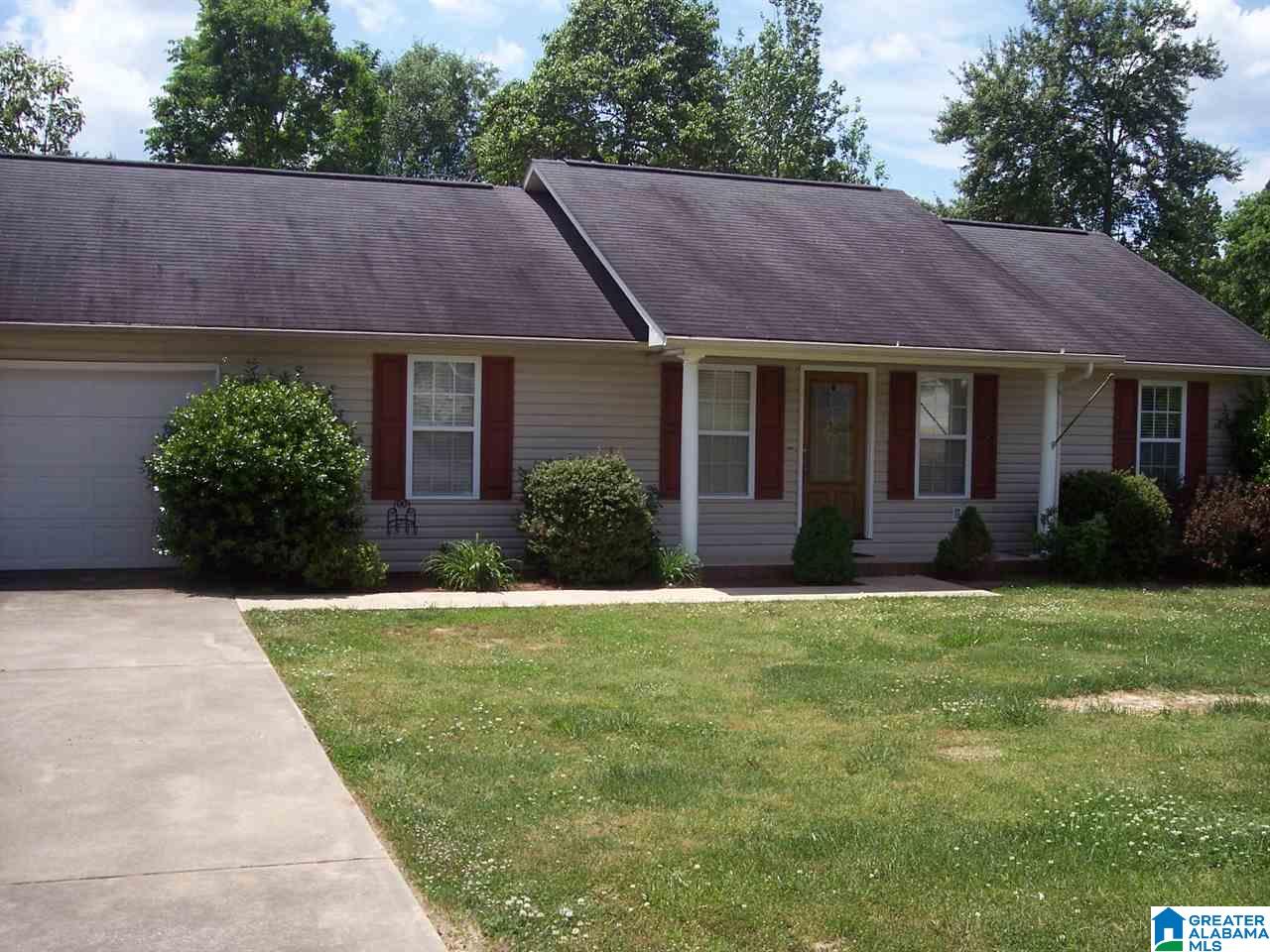 55 Covington Rdg Drive Jacksonville, AL 36265 - Photo 2 of 17