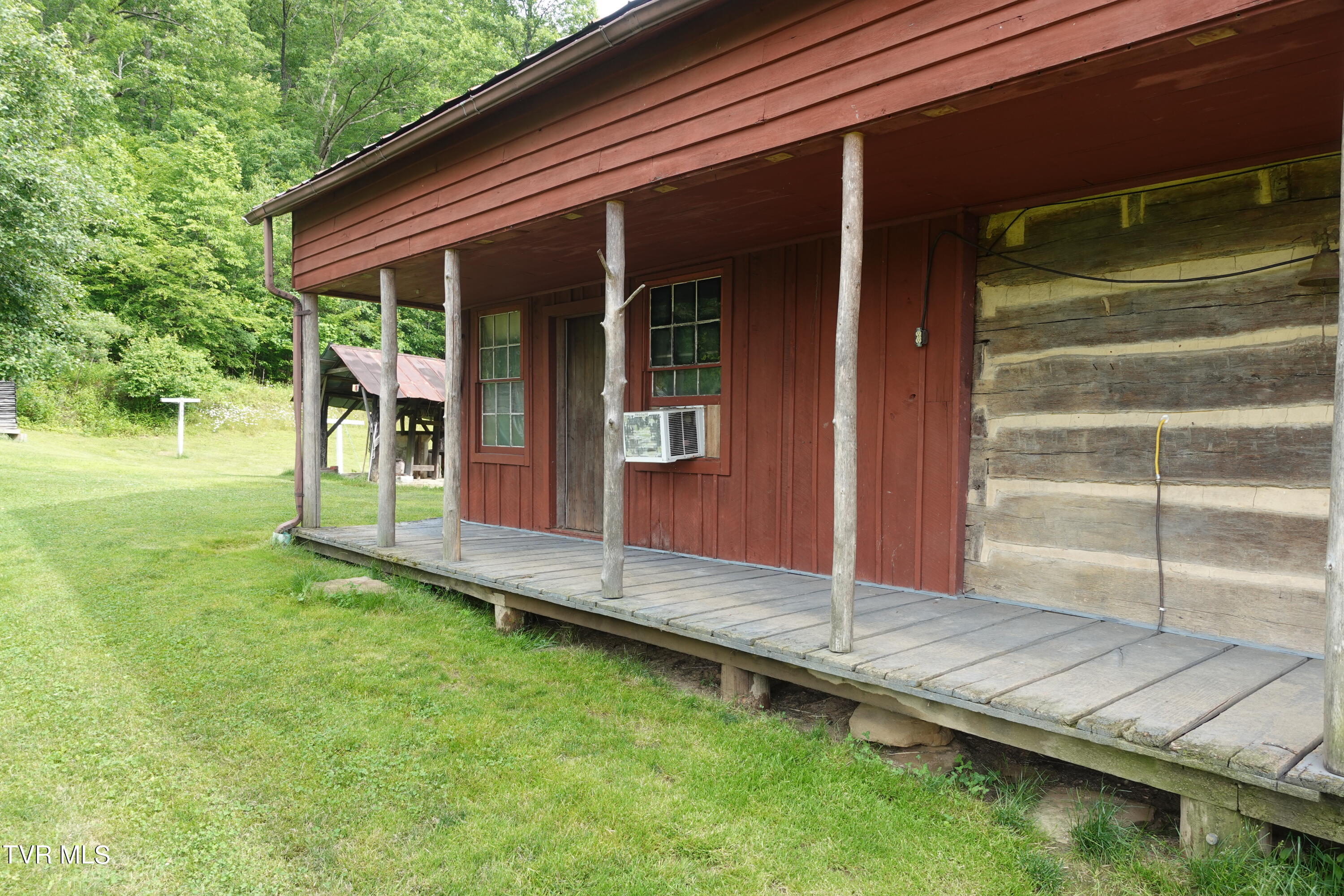 639 Dream Farm Road Birchleaf, VA 24220 - Photo 115 of 153 DSC00339