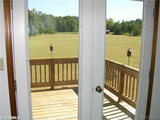 20005 River Road Sutherland, VA 23885 - Photo 6 of 12 Patio/Deck