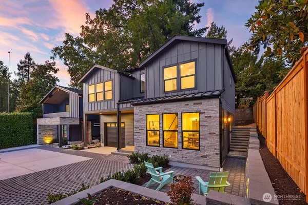 $6,995 | 636 11th Avenue, Kirkland, WA 98033