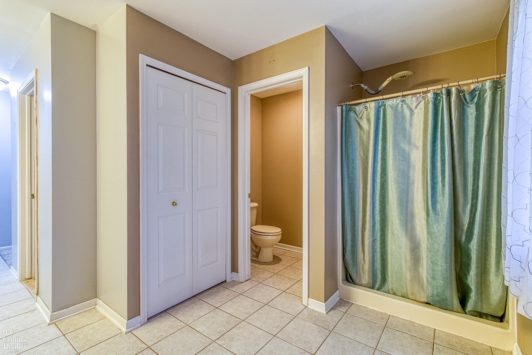 5424 Sandhill Road Almont, MI 48003 - Photo 17 of 31 50097512-16.JPG