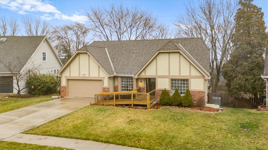 10921 Reeder Street Overland Park, KS 66210 - Photo 2 of 44