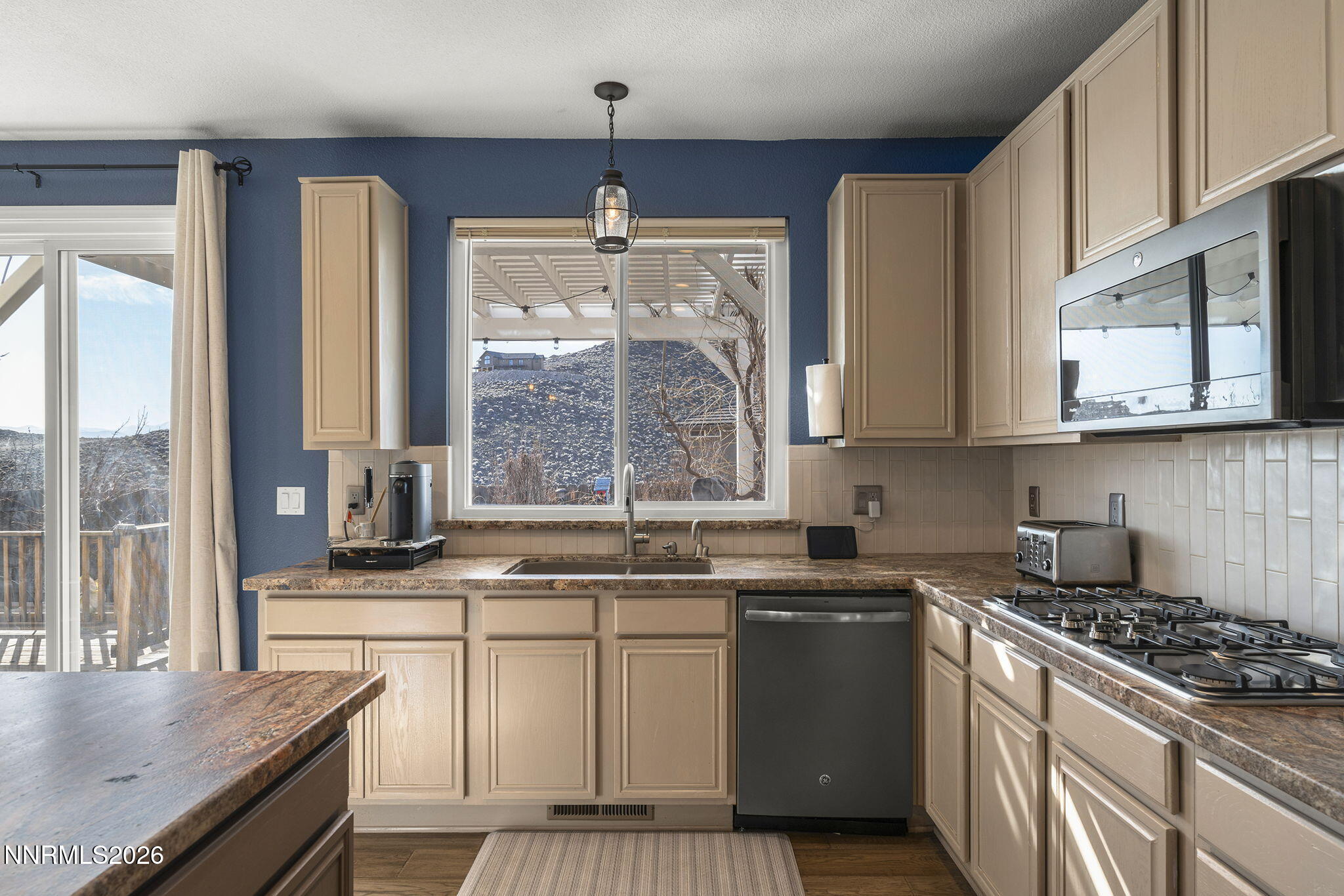 6120 East Hidden Valley Drive Reno, NV 89502 - Photo 19 of 44 21-web-or-mls-_DSC7976