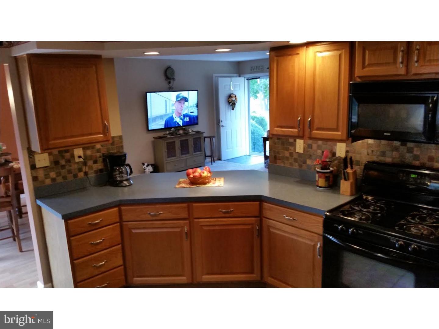 571 East Forest Grove Road Vineland, NJ 08360 - Photo 5 of 11