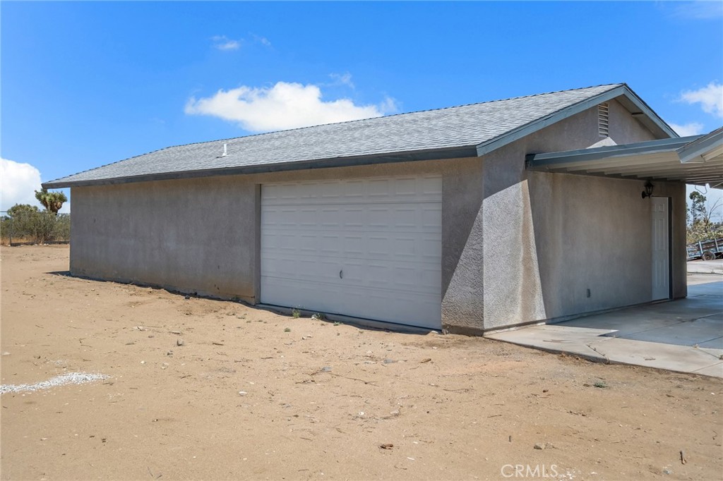 12736 Oasis Road Pinon Hills, CA 92372 - Photo 30 of 33