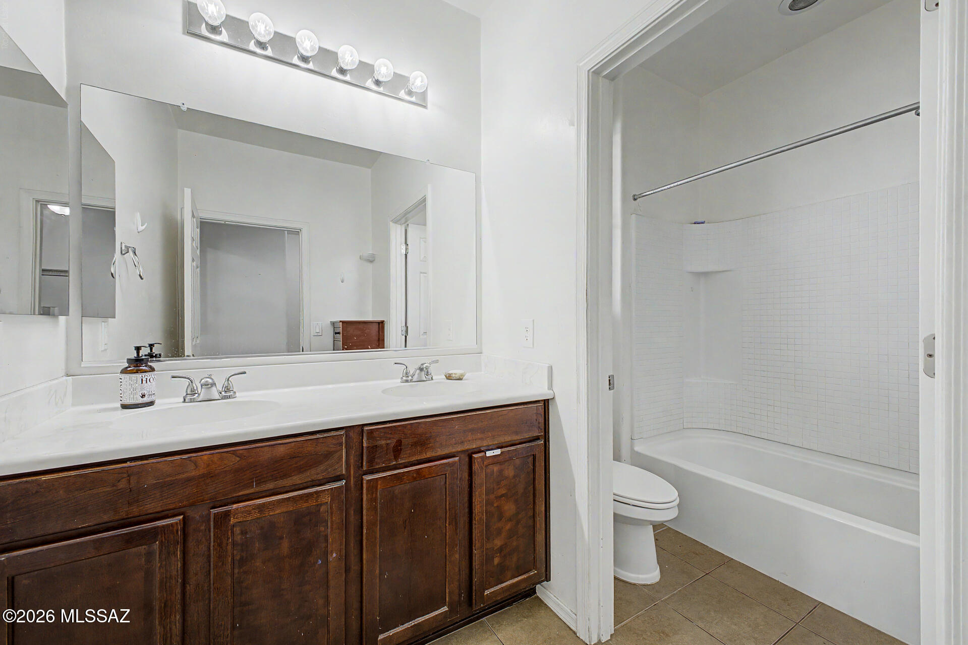 726 South Desert Haven Road Vail, AZ 85641 - Photo 17 of 32 17 - Desert Haven