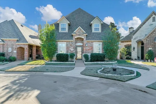 $3,095 | 3300 Fountain Way, Granbury, TX 76049