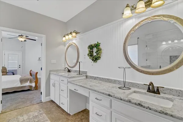 $3,095 | 3300 Fountain Way, Granbury, TX 76049