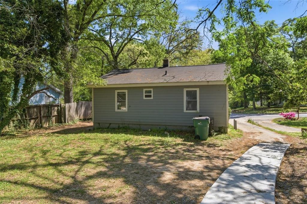 4649 Burks Road Forest Park, GA 30297 - Photo 11 of 29