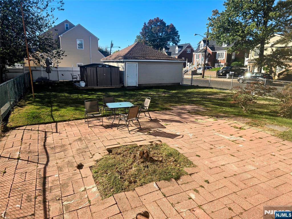 19 Rossmore Place, Unit 2 Belleville, NJ 07109 - Photo 9 of 9