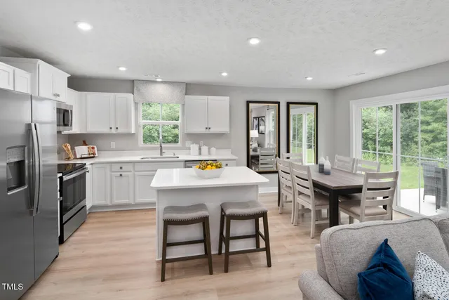 $323,975 | 510 South Arendell Avenue, Zebulon, NC 27597