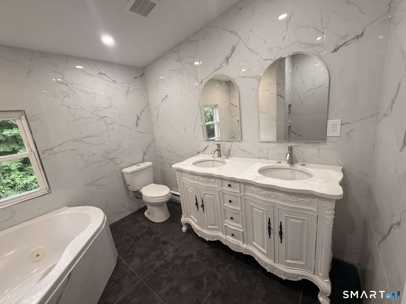 30 Blackman Road Ridgefield, CT 06877 - Photo 16 of 20
