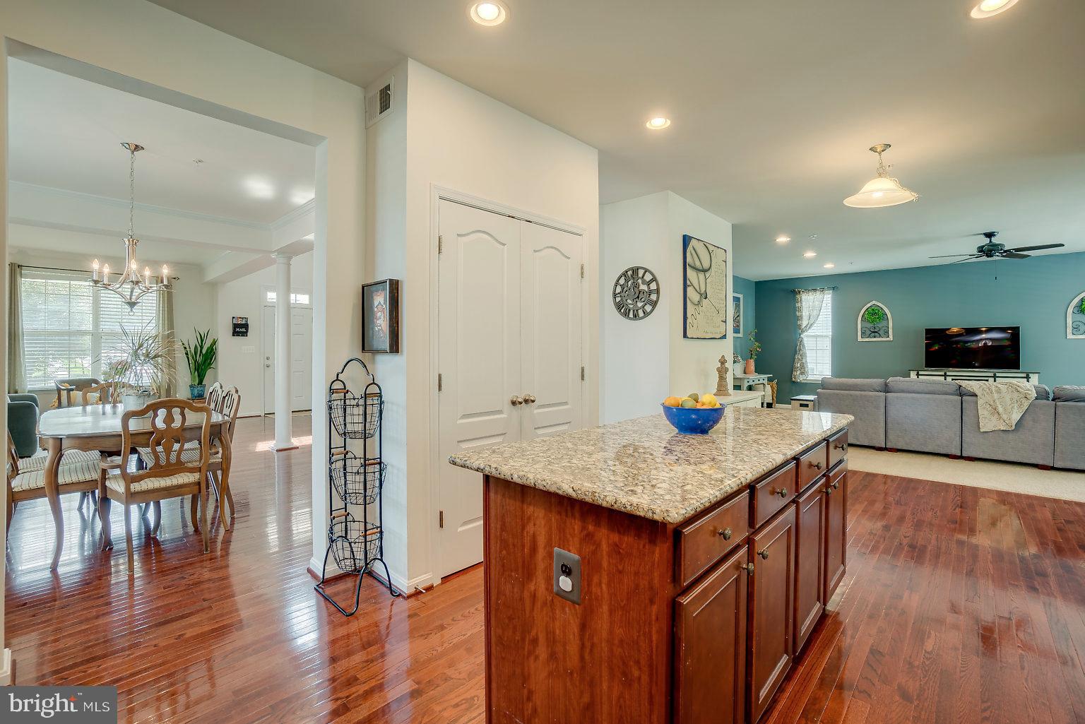 718 Daft Road Baltimore, MD 21220 - Photo 13 of 54
