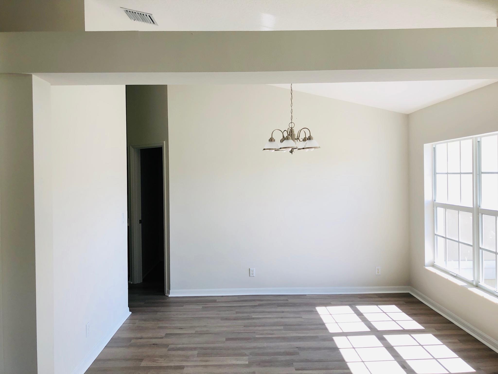 4550 Southwest Uleta Street Port St. Lucie, FL 34953 - Photo 3 of 27 Dining Area