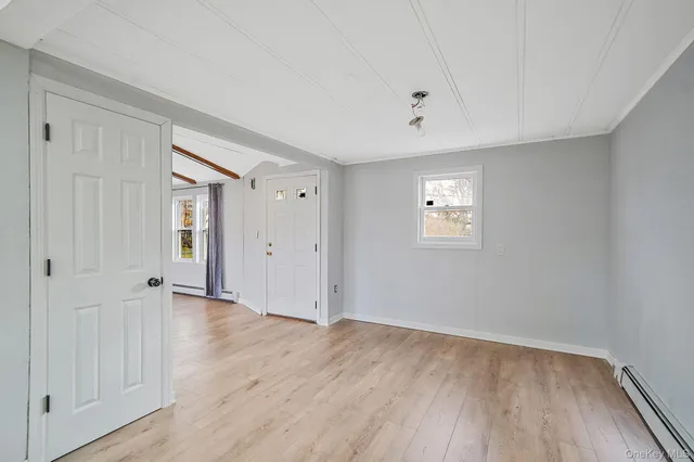 $679,999 | 361 Erie Street, Holbrook, NY 11741