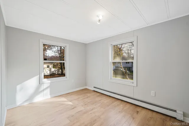 $679,999 | 361 Erie Street, Holbrook, NY 11741