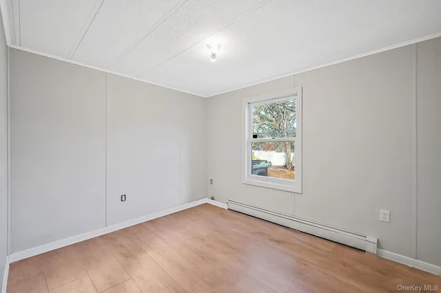 $679,999 | 361 Erie Street, Holbrook, NY 11741