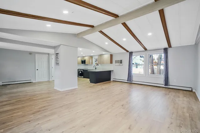 $679,999 | 361 Erie Street, Holbrook, NY 11741