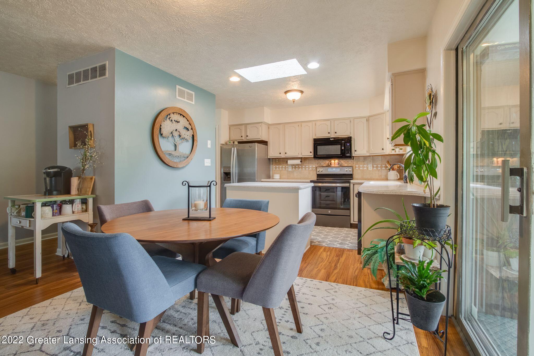 1208 Schavey Road Dewitt, MI 48820 - Photo 12 of 38 Dining Area