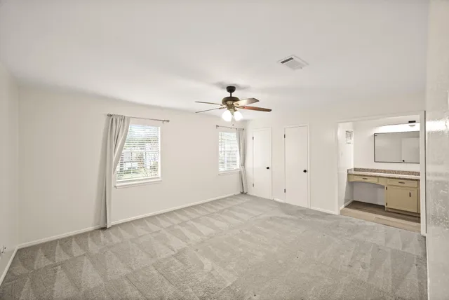 $2,200 | 7618 Fountaingrove Lane, Spring, TX 77379