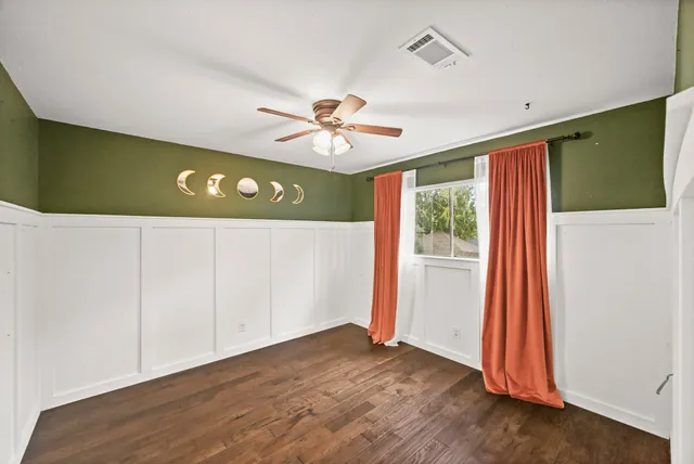 $2,200 | 7618 Fountaingrove Lane, Spring, TX 77379