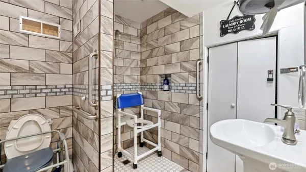 $1,695,000 | Undisclosed Address, Brier, WA 98036