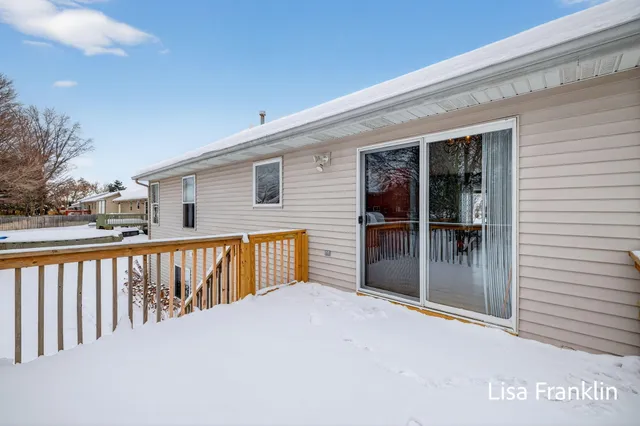 $359,400 | 5541 Eric Street, Allendale, MI 49401