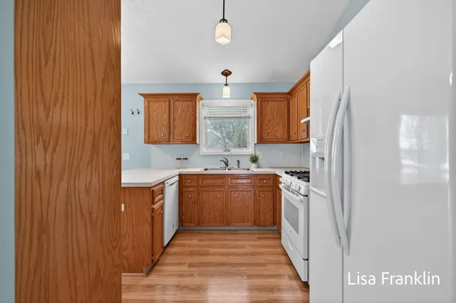 $359,400 | 5541 Eric Street, Allendale, MI 49401