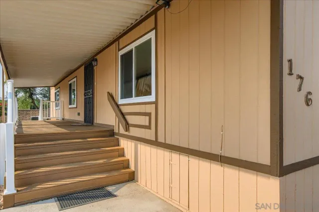 a view of a entryway