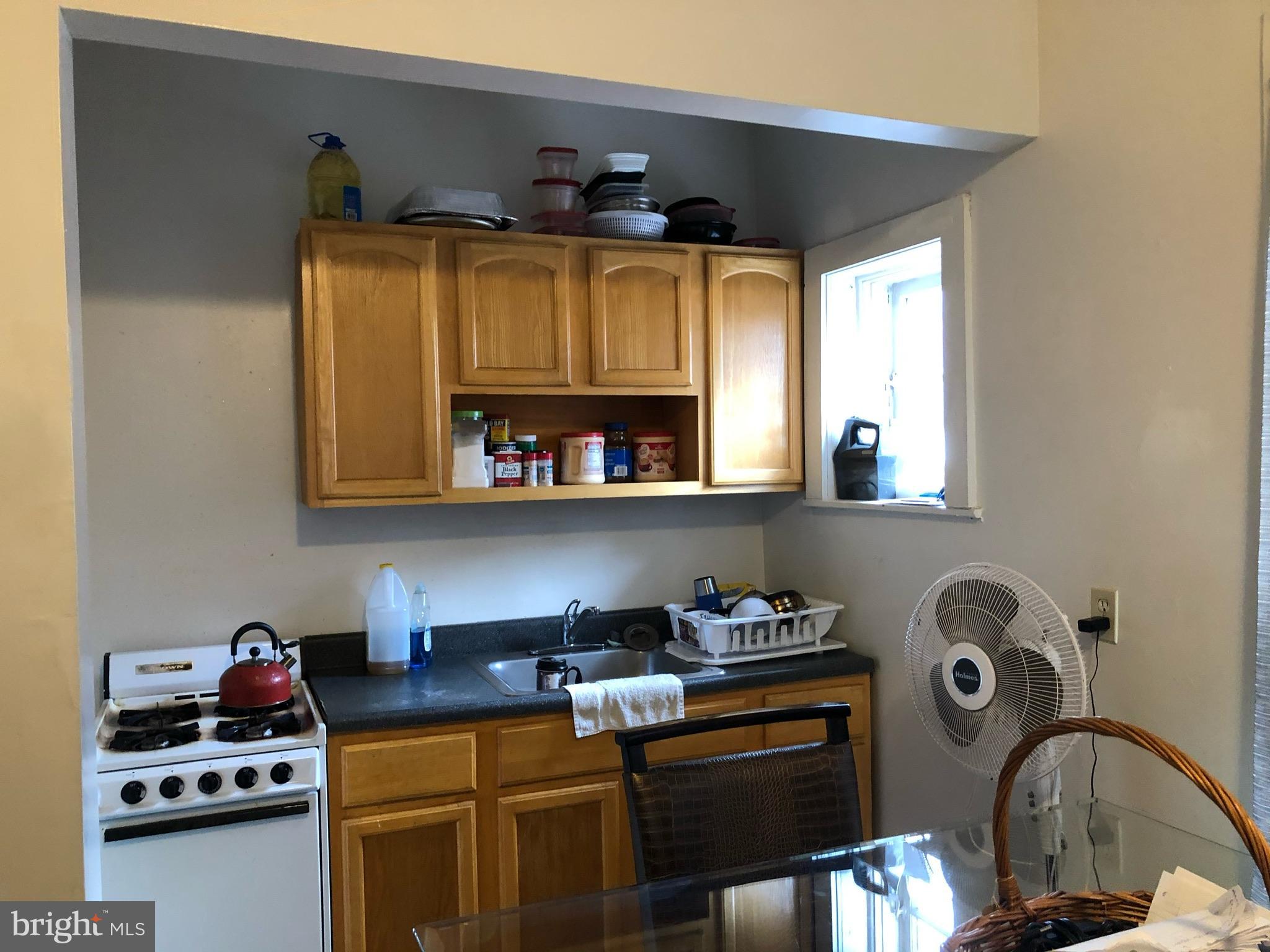 844 Wynnewood Road Philadelphia, PA 19151 - Photo 4 of 6 Gallery Image 4