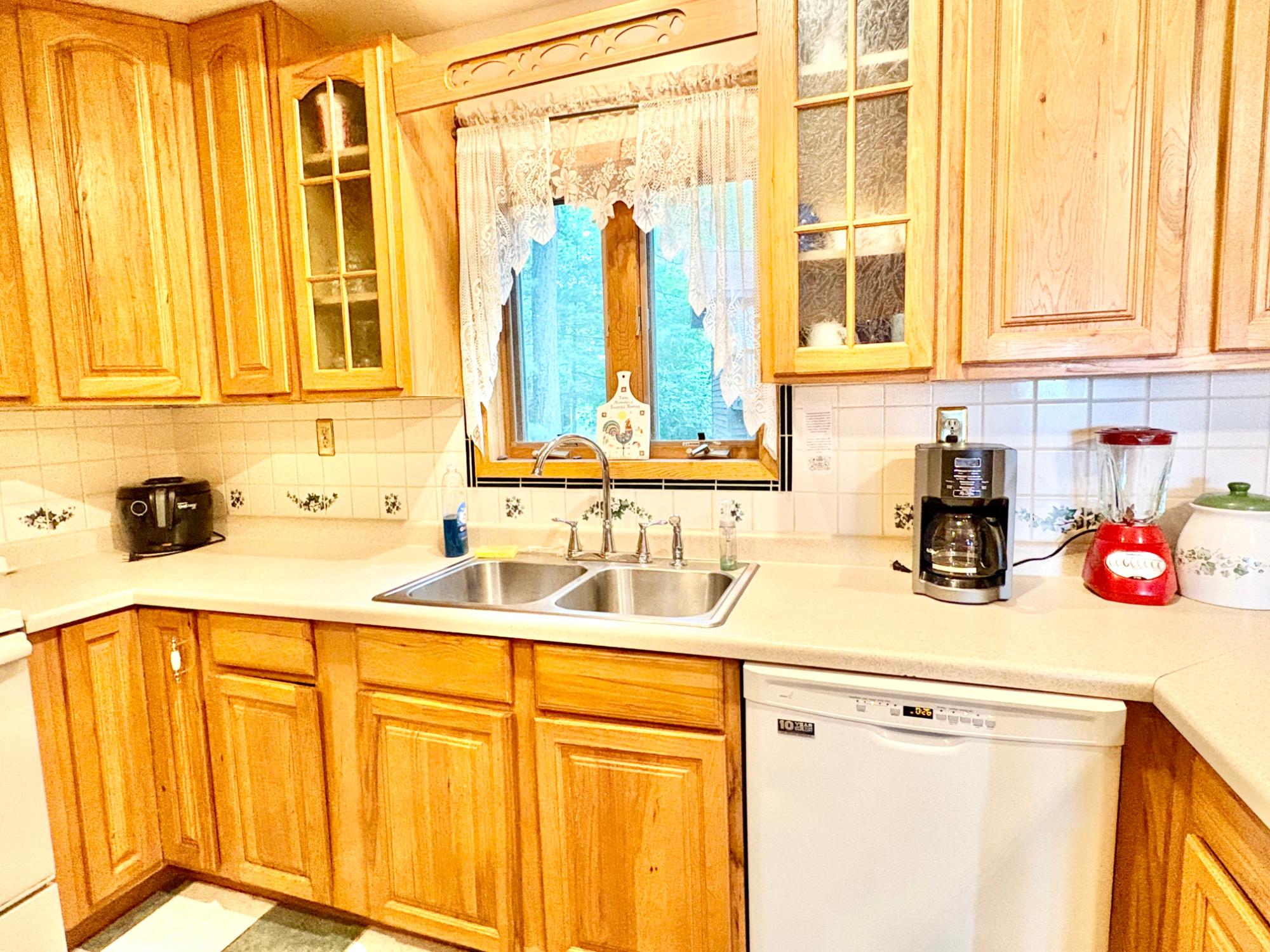 4175 Moen Lake Road Rhinelander, WI 54501 - Photo 12 of 43 Gallery Image 12