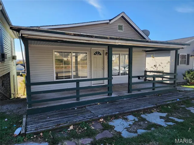 $59,900 | 2025 Broadway, Hannibal, MO 63401