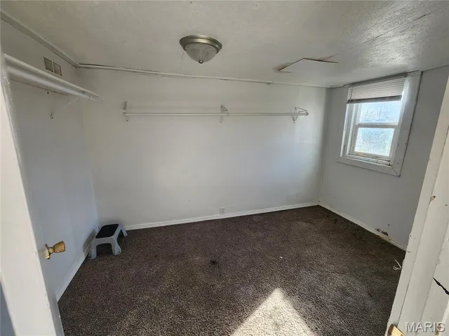 $59,900 | 2025 Broadway, Hannibal, MO 63401