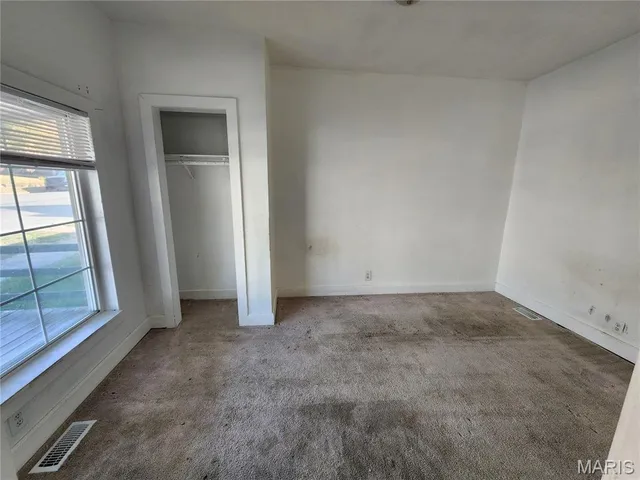 $59,900 | 2025 Broadway, Hannibal, MO 63401