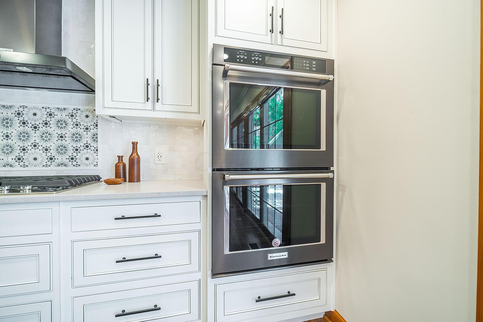 266 Fallis Road Columbus, OH 43214 - Photo 20 of 66 Double wall ovens
