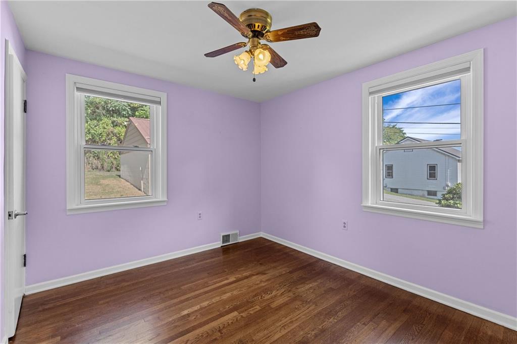 1040 Eckert Road Monaca, PA 15061 - Photo 13 of 32 Gallery Image 13