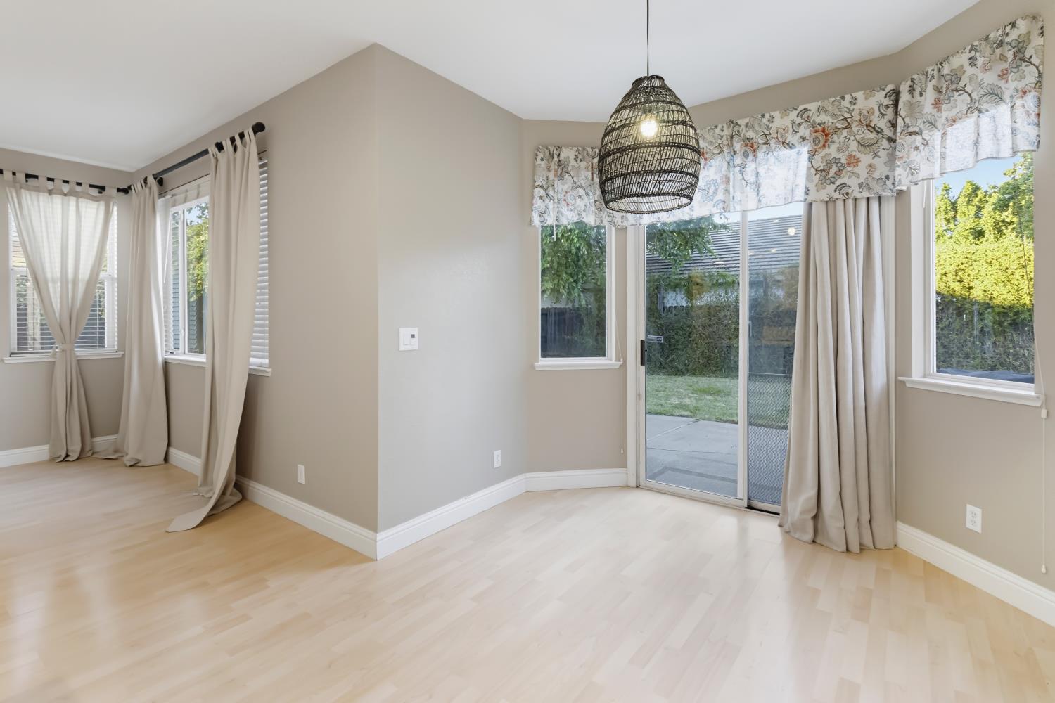 1080 Rudgwick Drive Roseville, CA 95747 - Photo 20 of 68