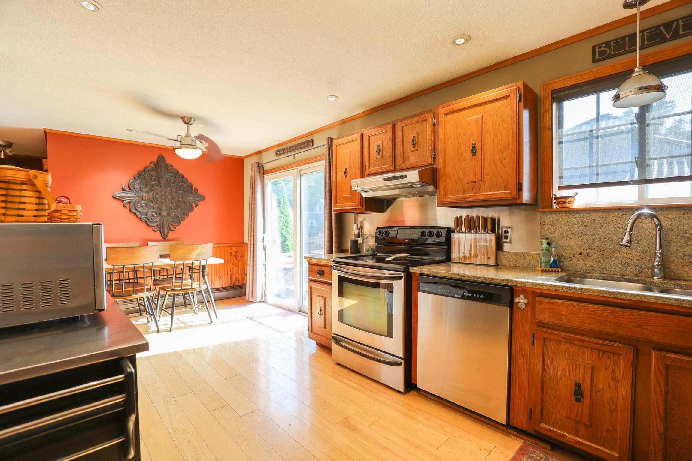 155 Bryant Road Manchester, NH 03109 - Photo 10 of 34